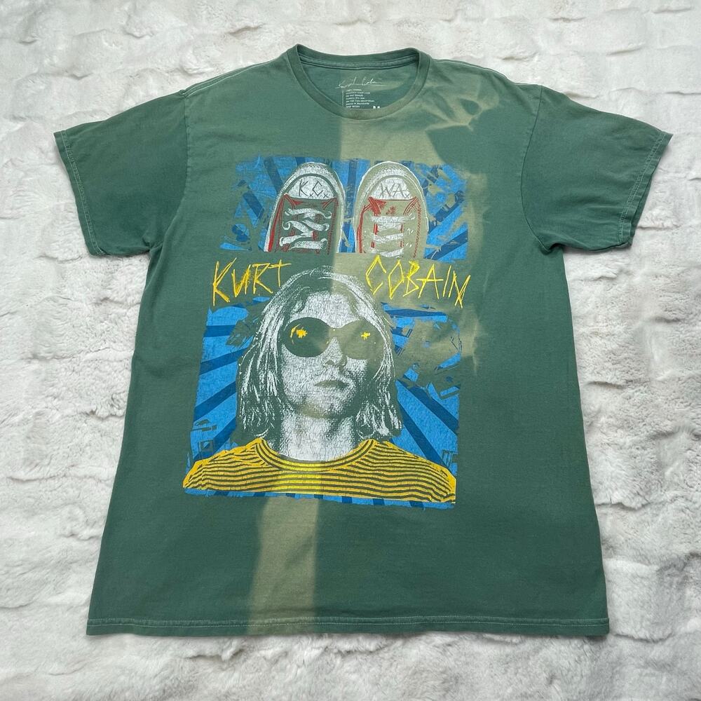 🔥Kurt Cobain Faded Vintage Style 2023 The End Music Green Graphic T-Shirt M
